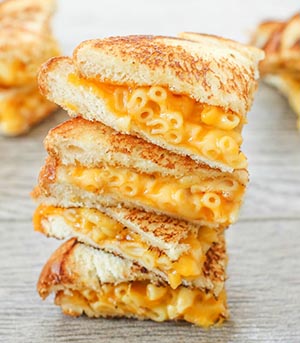 Mac Grilled Cheese
